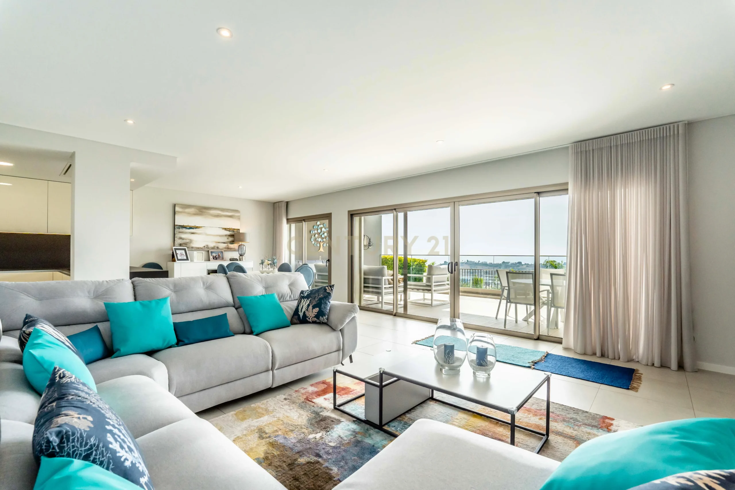 1_1935eeea-7b32-4681-8eb0-47a19ddcb2af