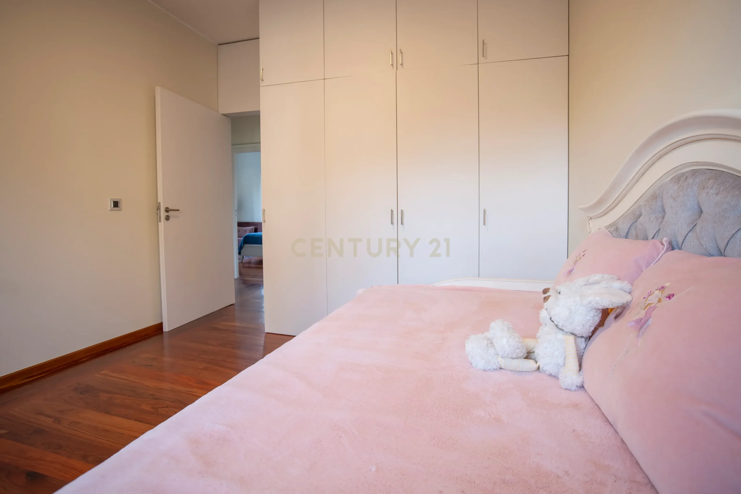 1064556-HDR1064556-HDR