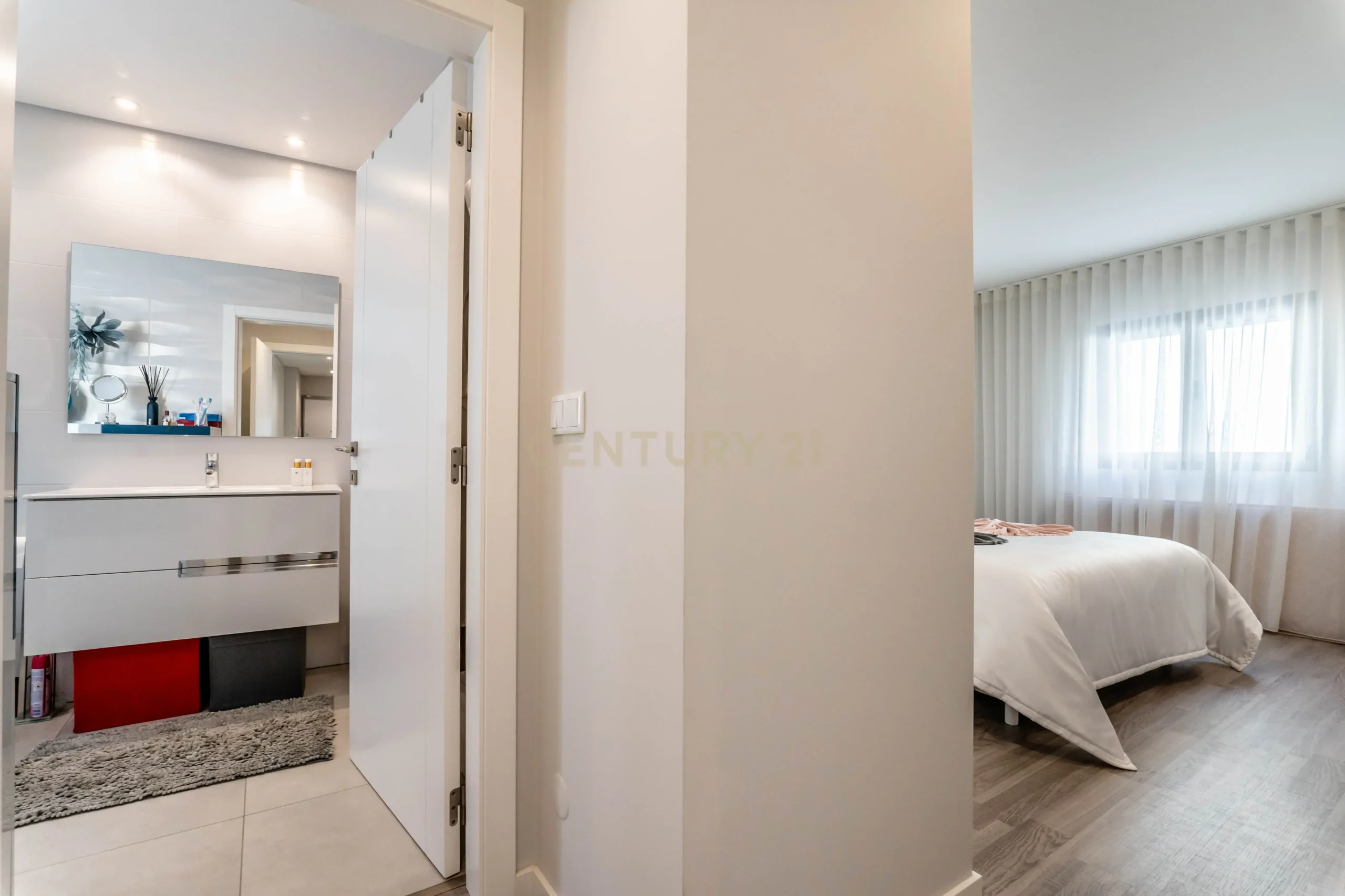 13_bd46ffa7-04d1-4b85-a0ba-5e9b9f2b0830