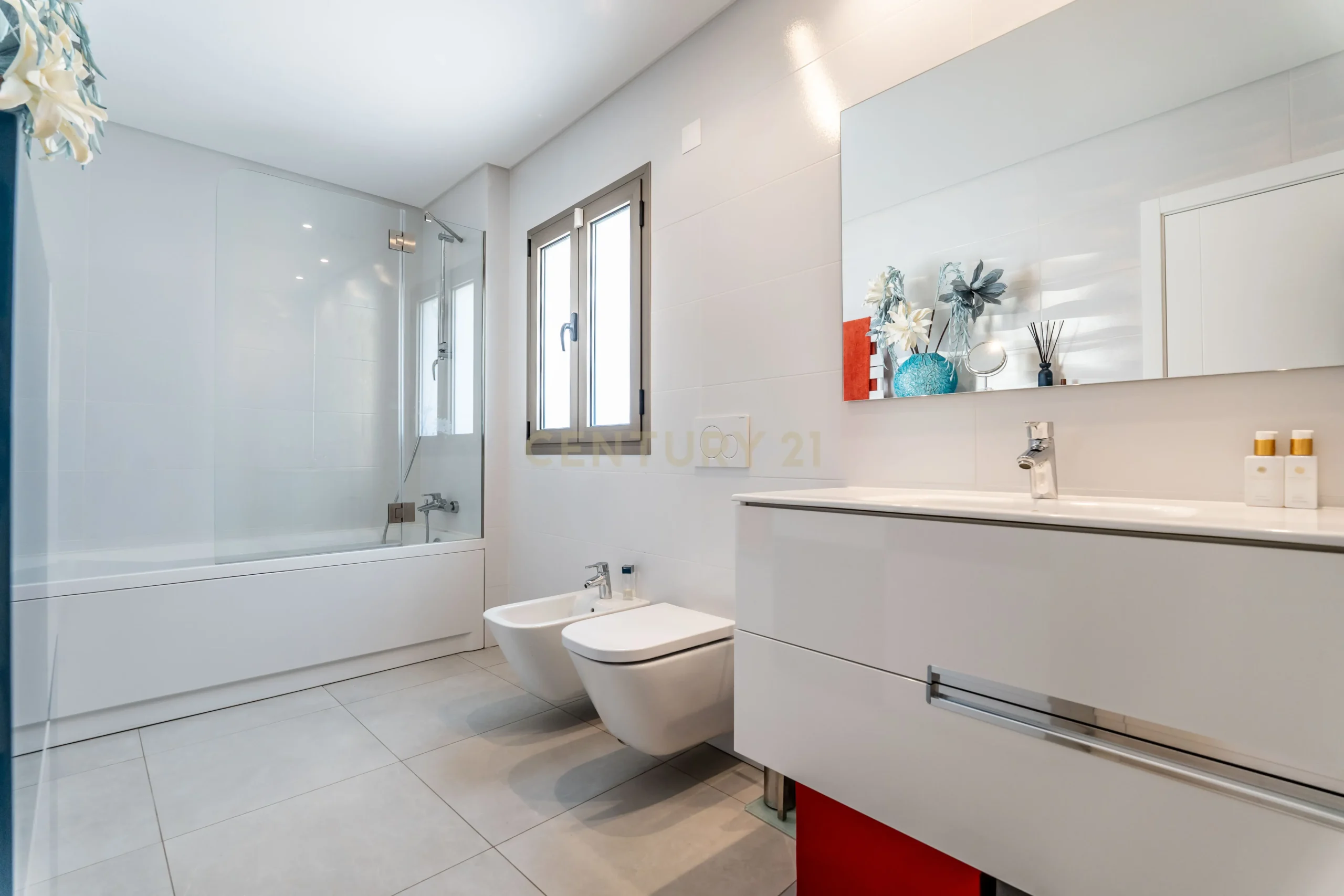 15_5ec4c5b9-6c67-4eb6-8cc4-bda46d02bdbe