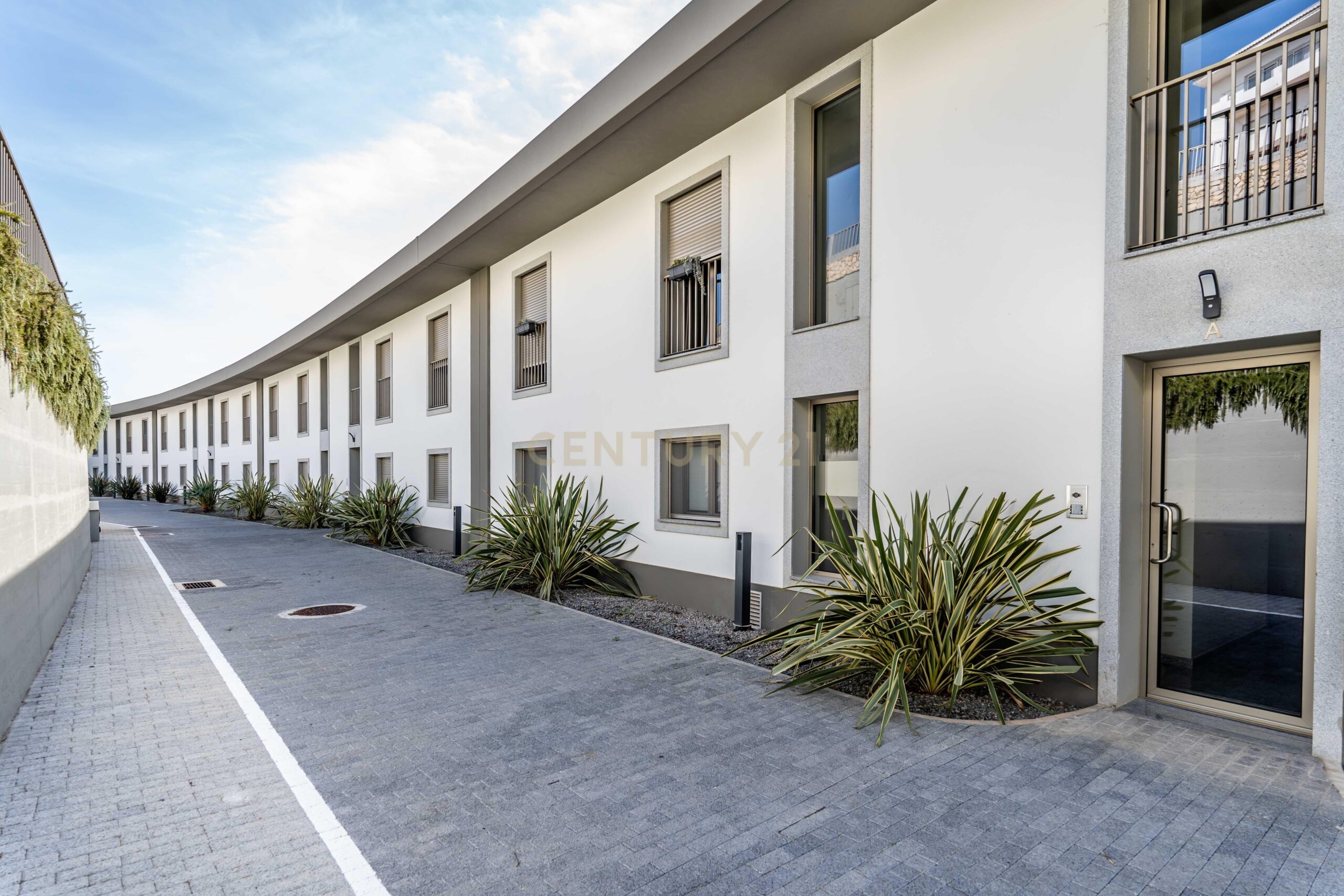 31_deb72934-d859-412b-b17e-9bf7c387451b