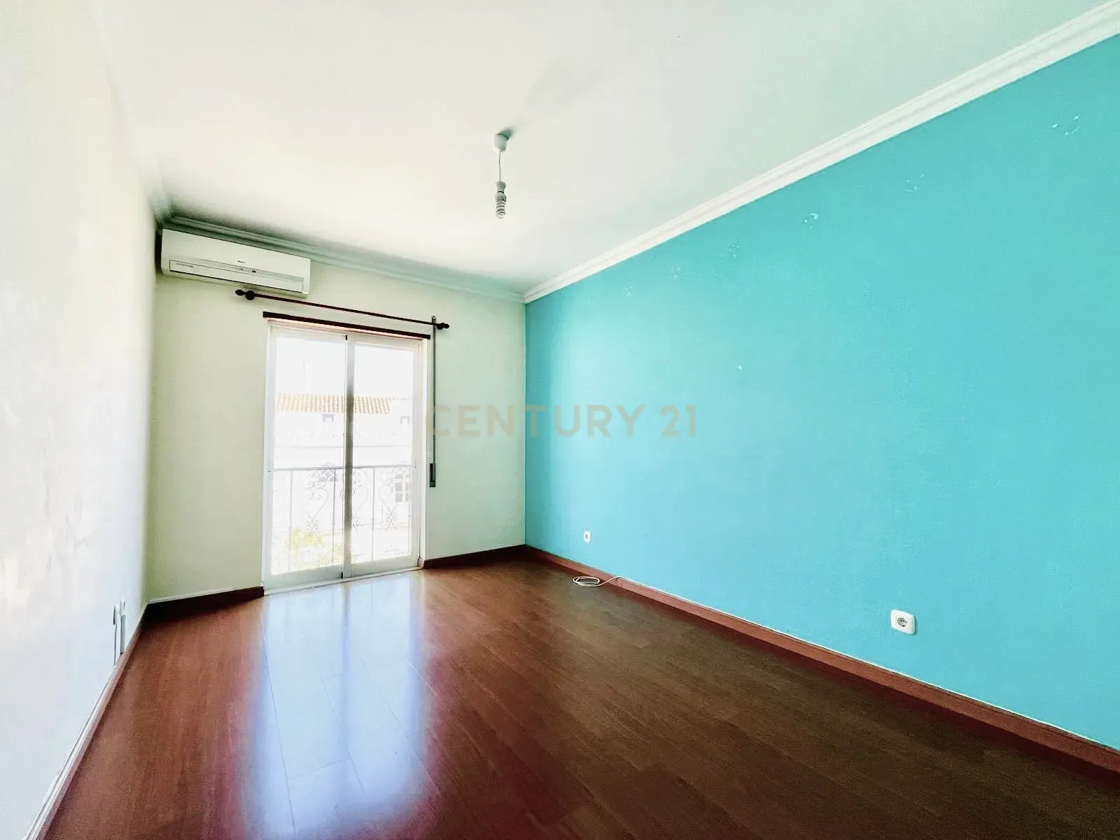 7929c8eb-2f71-42c1-ada0-1bf2a9c479ad