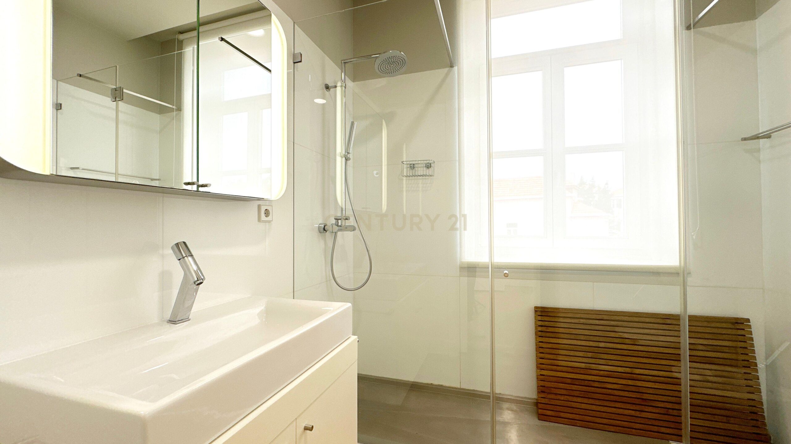 image00023_734bfa7d-8e64-4e20-aa22-6bd317ff7b2b