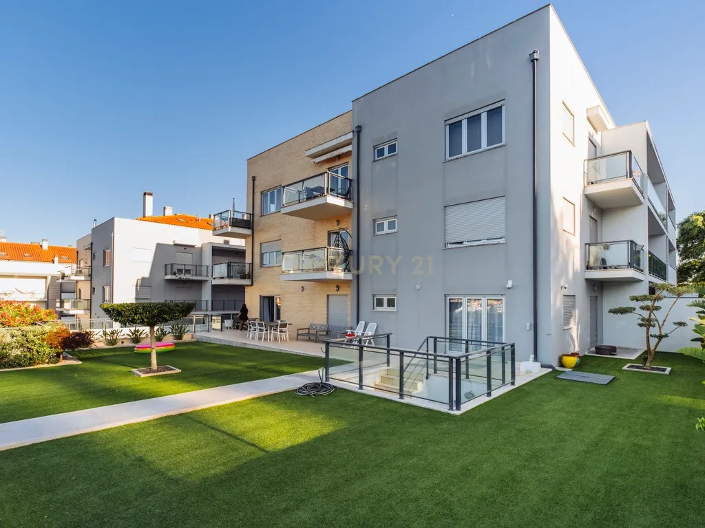 Apartamento T3 em Azoia - imagem 02