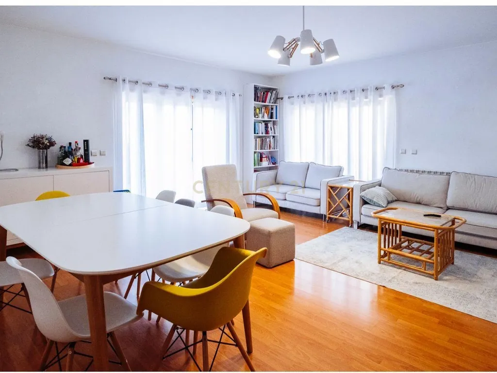 Apartamento T3 em Azoia - imagem 08