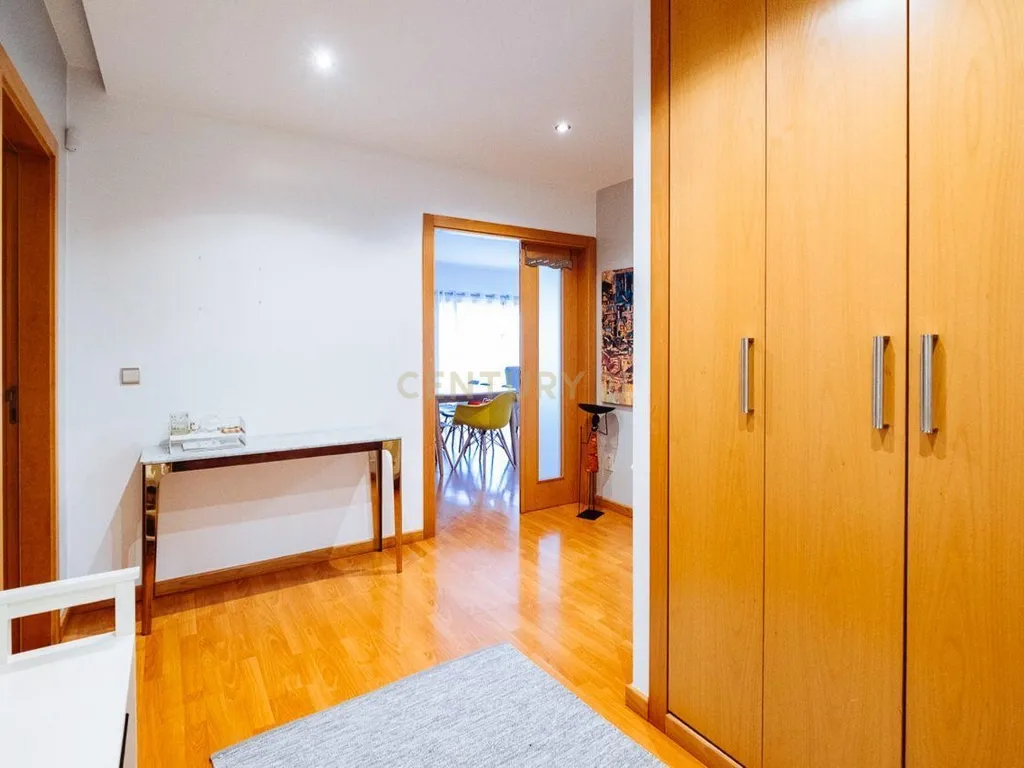 Apartamento T3 em Azoia - imagem 11