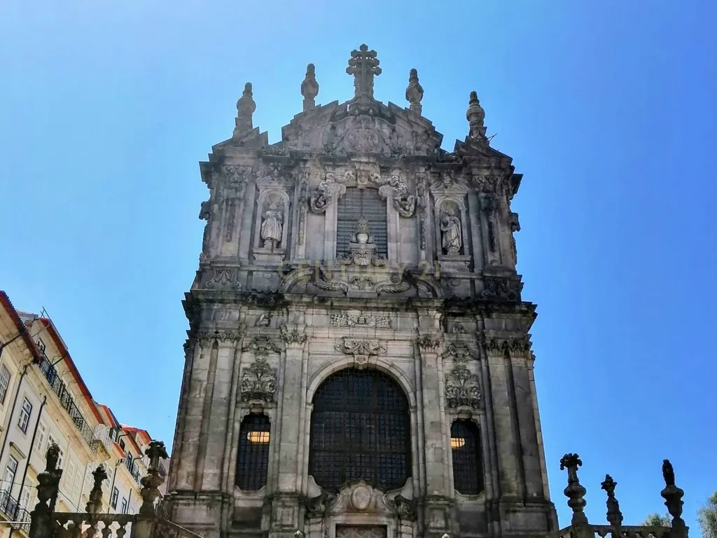 Apartamento T3 em Massarelos - imagem 24