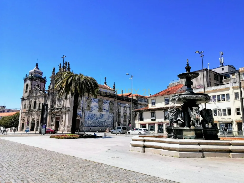 Apartamento T3 em Massarelos - imagem 28
