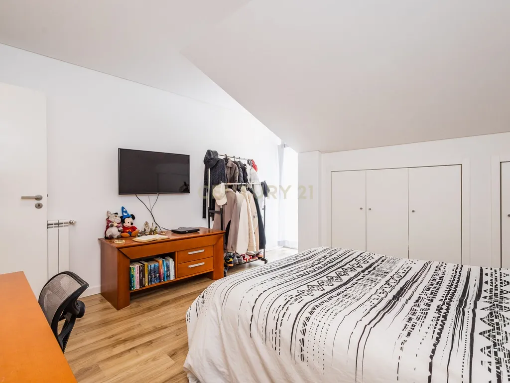 Apartamento T4+ em Azoia - imagem 15