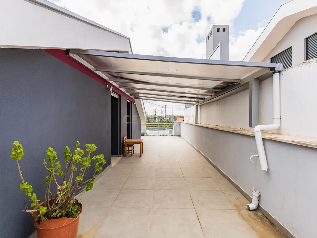 Apartamento T4+ em Azoia - imagem 18