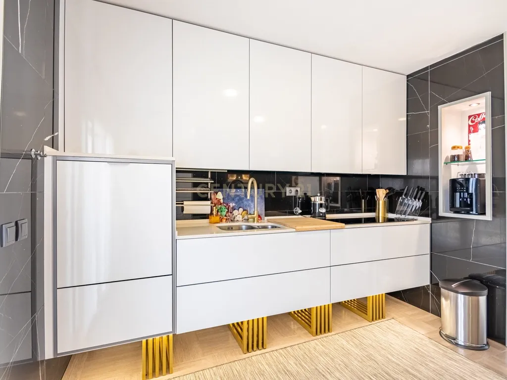 Apartamento T4+ em Afonsoeiro - imagem 11