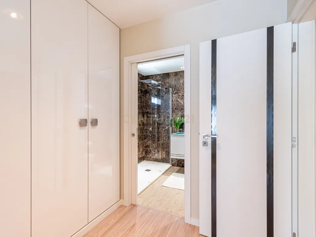 Apartamento T4+ em Afonsoeiro - imagem 34