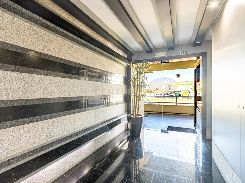 Apartamento T4+ em Afonsoeiro - imagem 37