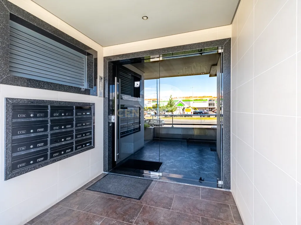 Apartamento T4+ em Afonsoeiro - imagem 38