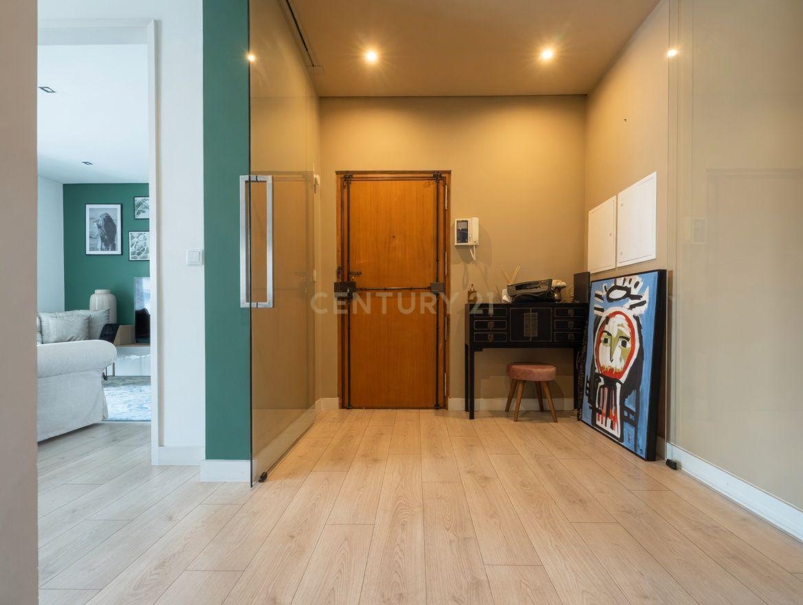 Apartamento T5 renovado em Santo António dos Olivais, Coimbra - imagem 8