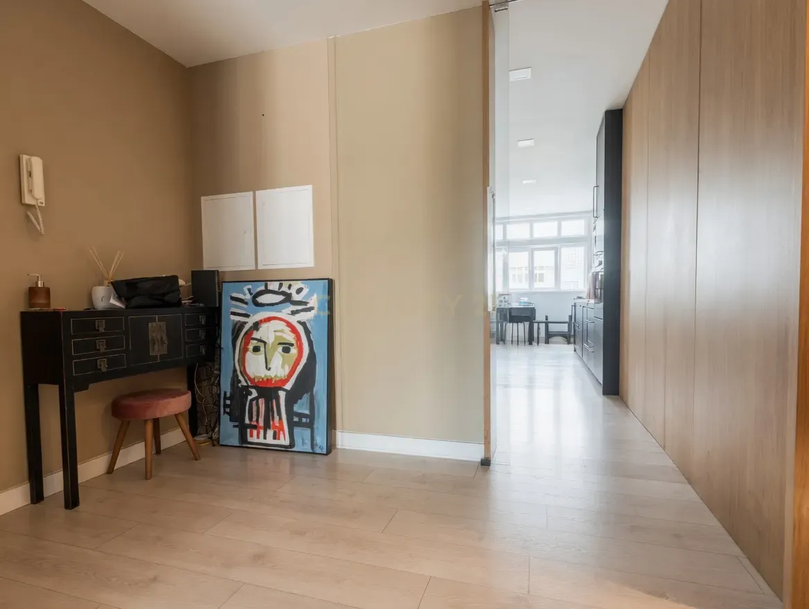 Apartamento T5 renovado em Santo António dos Olivais, Coimbra - imagem 12