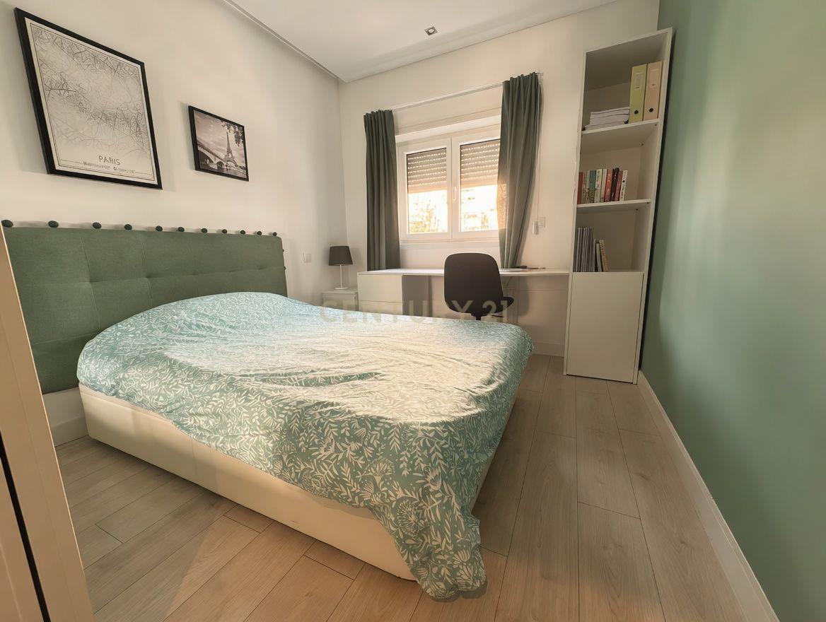 Apartamento T5 renovado em Santo António dos Olivais, Coimbra - imagem 27