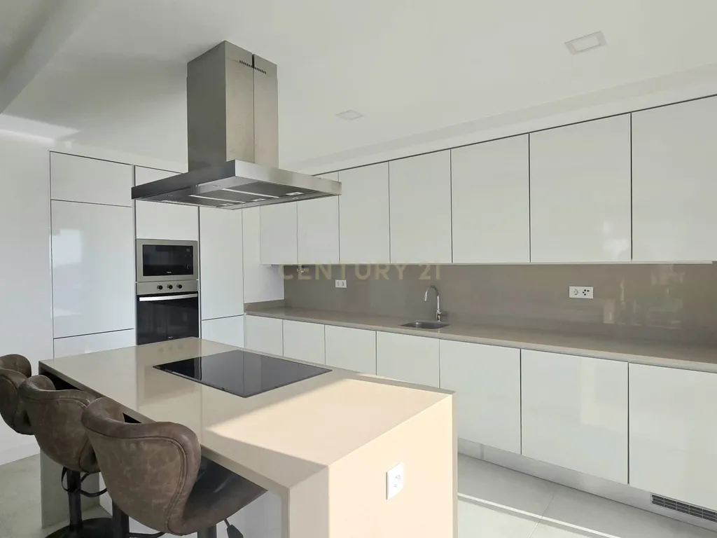 Apartamento T2 no Condomínio Oasis Mar – Exclusividade, Conforto e Vista Mar - imagem 6
