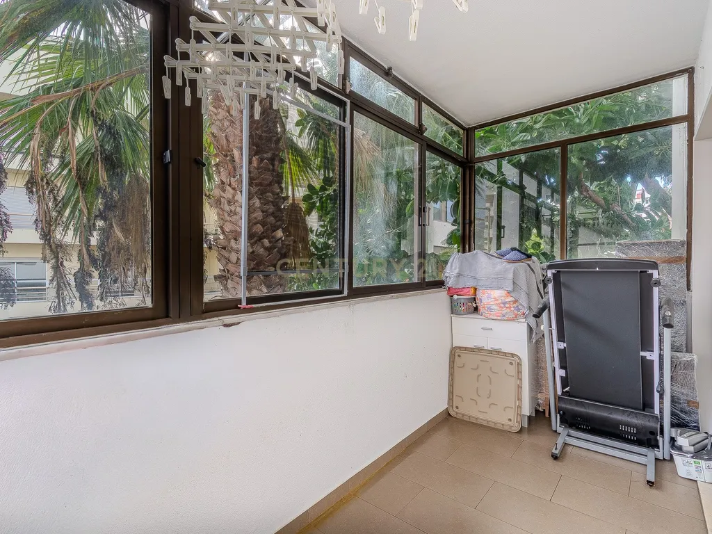 Apartamento T2 renovado, em Faro - imagem 18