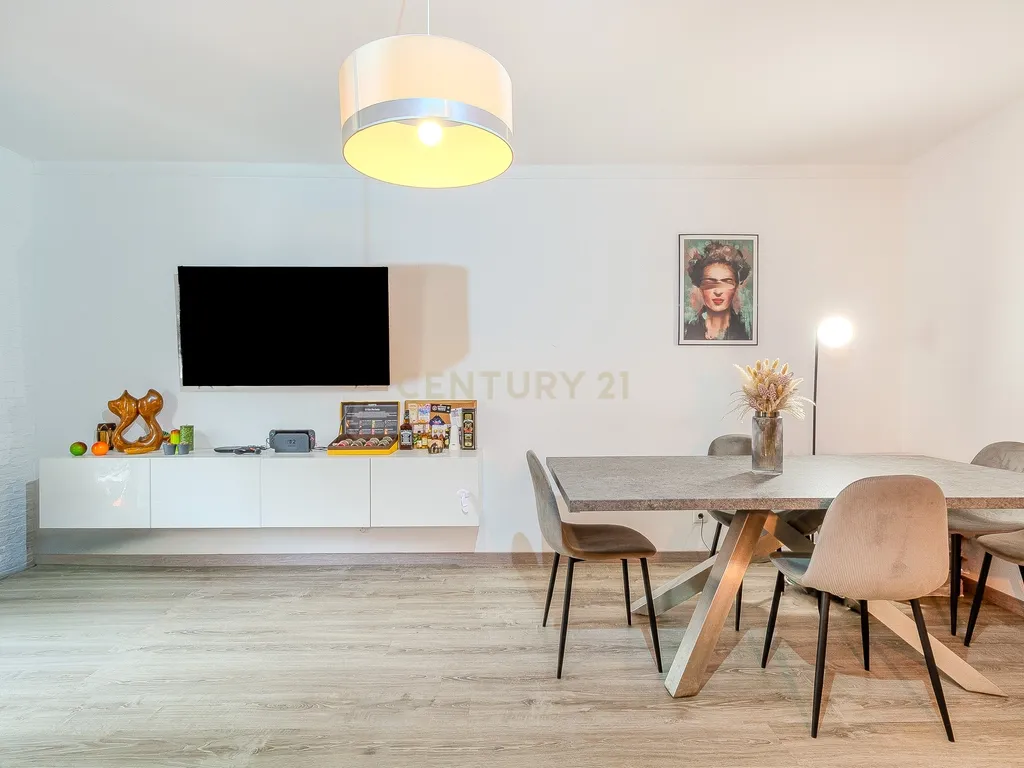 Apartamento T2 renovado, em Faro - imagem 2