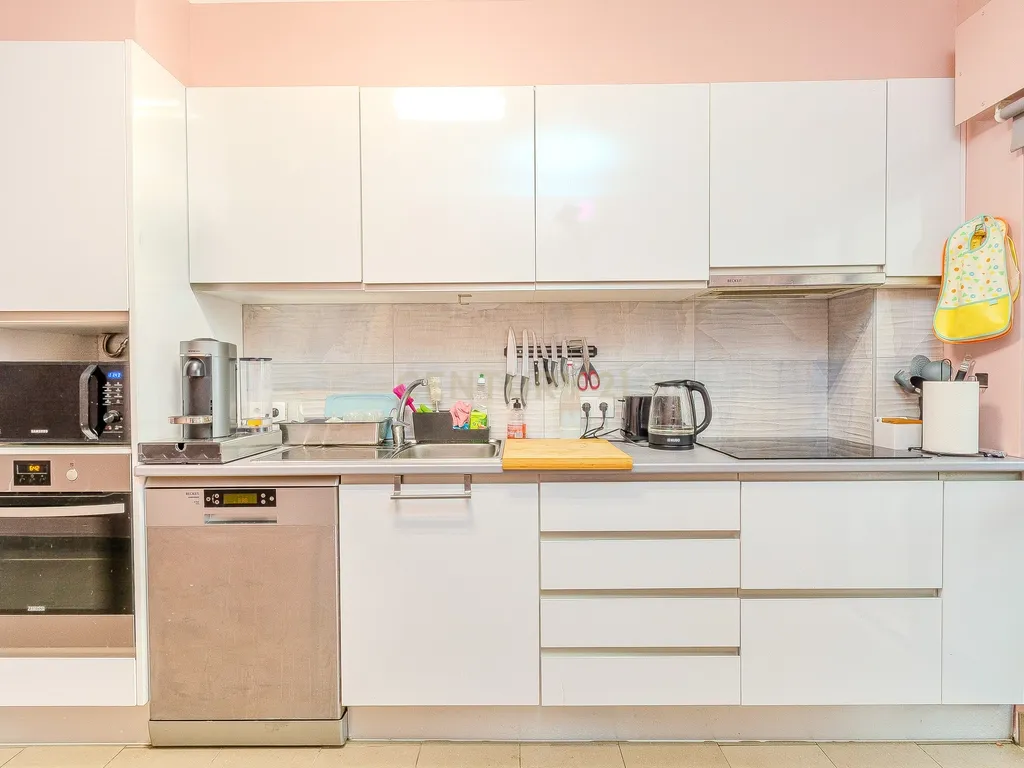 Apartamento T2 renovado, em Faro - imagem 7