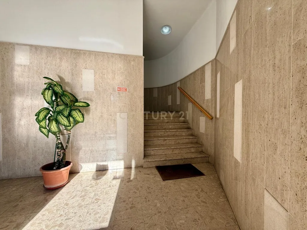 Luxuoso Apartamento T3 em Olhão, Baixa de Olhão - imagem 3
