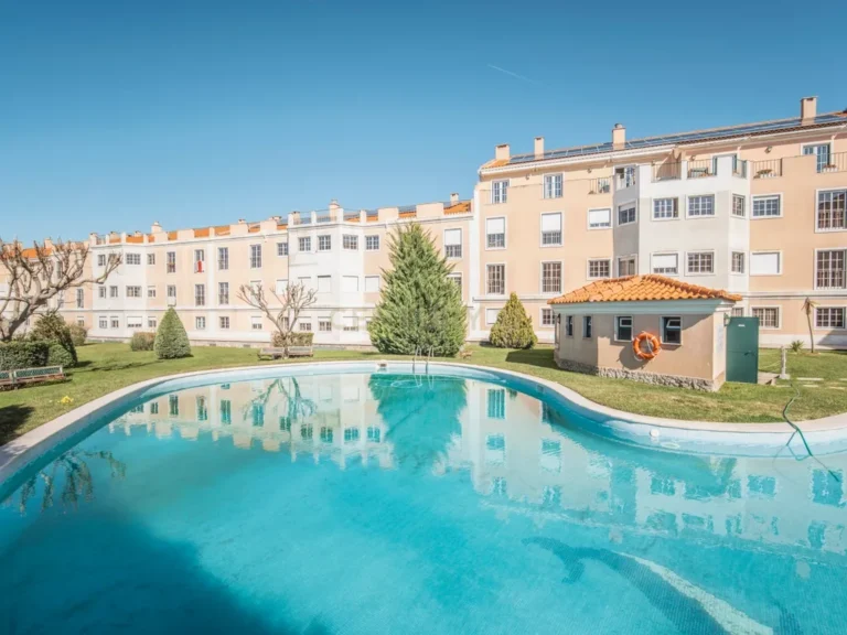 Apartamento T3 em Condomínio Privado | Alapraia, Cascais - imagem 1