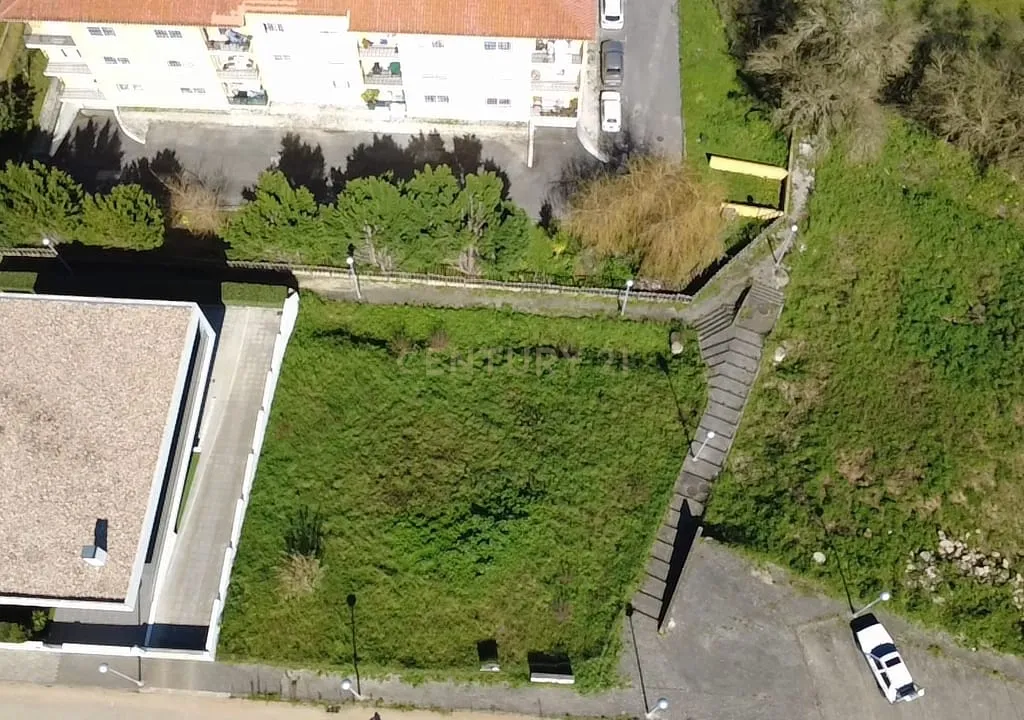 Lote para construção - Alcainça - imagem 1