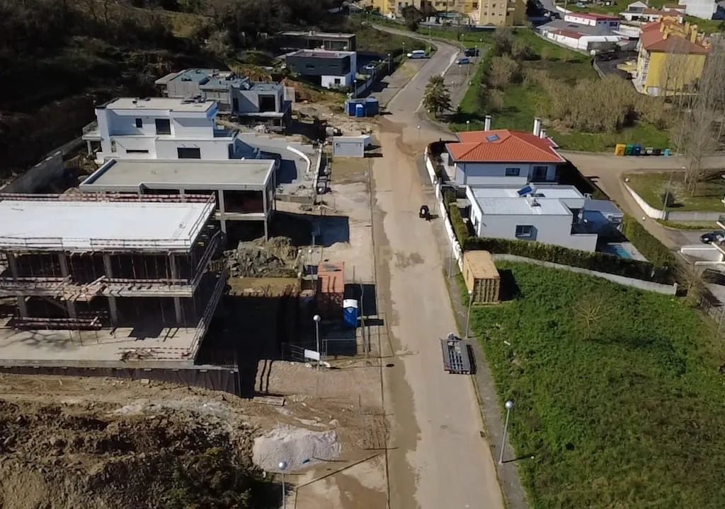 Lote para construção - Alcainça - imagem 13