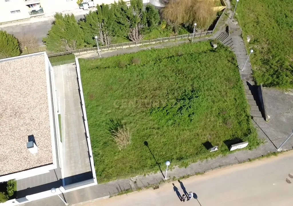 Lote para construção - Alcainça - imagem 2