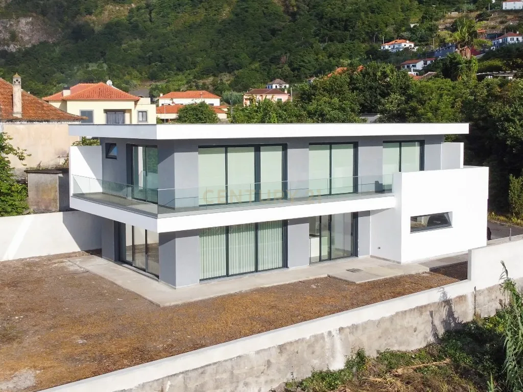 Moradia T3 em Portugal - imagem 04