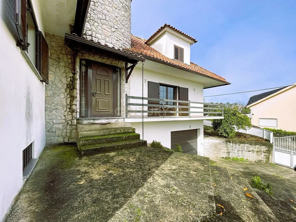 Moradia T3 em Mosteiro - imagem 20