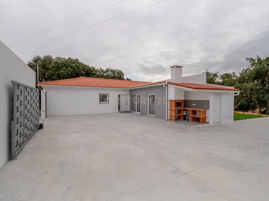 Moradia T4+ em Pisões - imagem 33