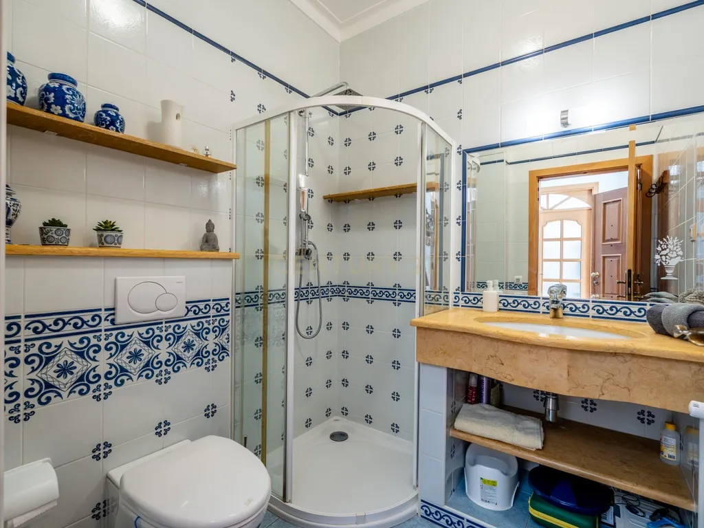 FANTÁSTICA MORADIA DE 4 QUARTOS COM PISCINA NA PRAIA DO VAU! - imagem 17