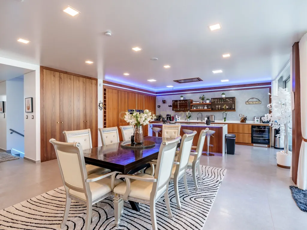 Moradia de Luxo em Lagos com Vista Mar, Piscina Aquecida e Rooftop Exclusivo - imagem 11