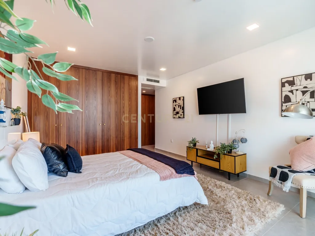 Moradia de Luxo em Lagos com Vista Mar, Piscina Aquecida e Rooftop Exclusivo - imagem 22