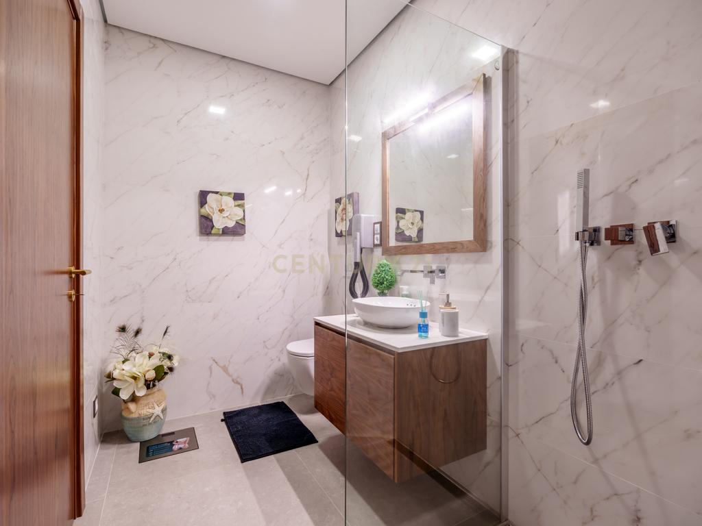Moradia de Luxo em Lagos com Vista Mar, Piscina Aquecida e Rooftop Exclusivo - imagem 25