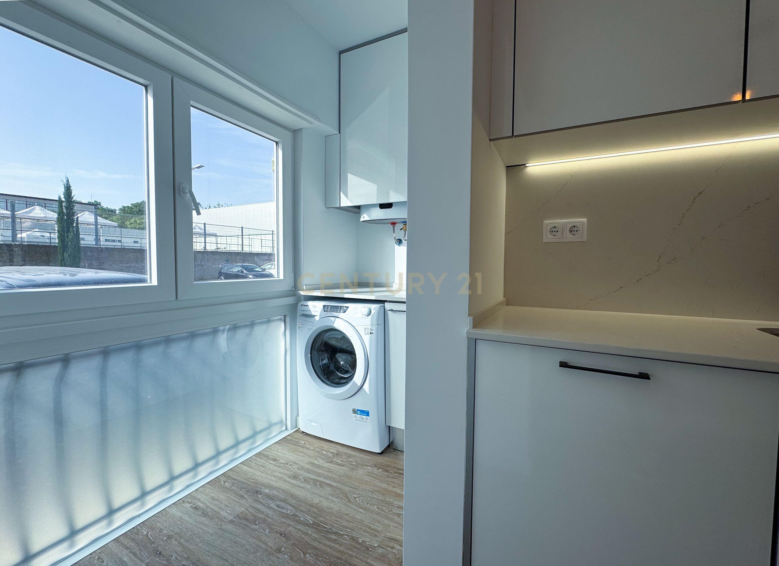 T1 Remodelado a Estrear na Parede | Cozinha Equipada | Excelente Localização - imagem 08