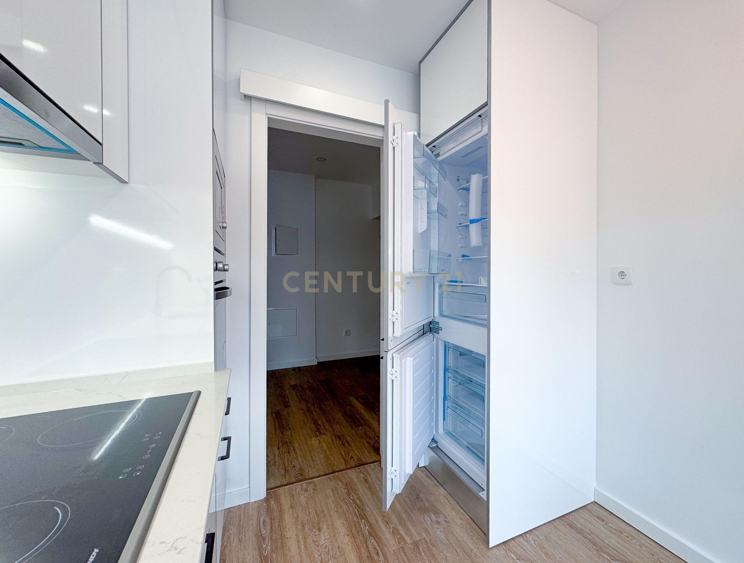 T1 Remodelado a Estrear na Parede | Cozinha Equipada | Excelente Localização - imagem 09