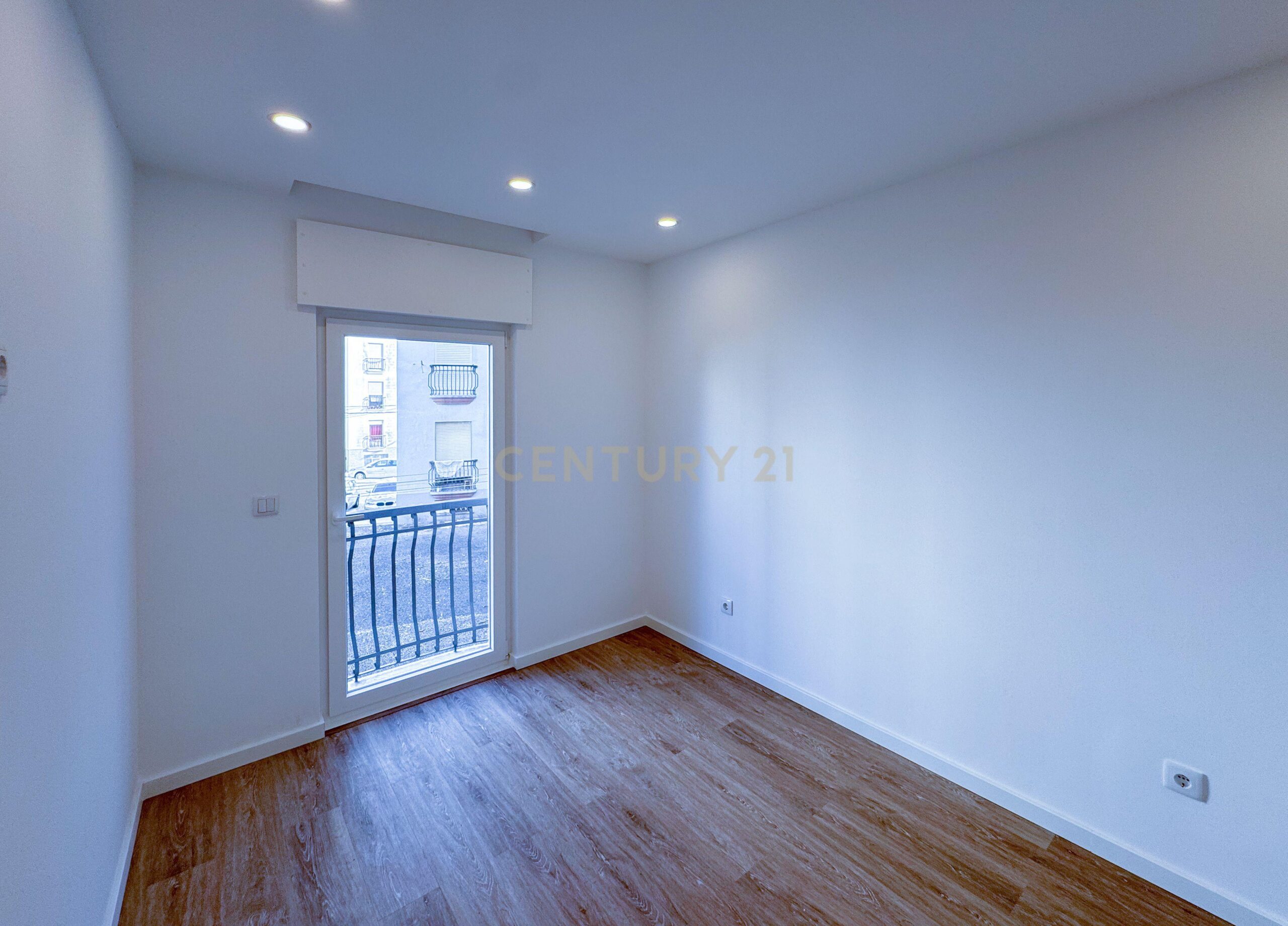 T1 Remodelado a Estrear na Parede | Cozinha Equipada | Excelente Localização - imagem 16