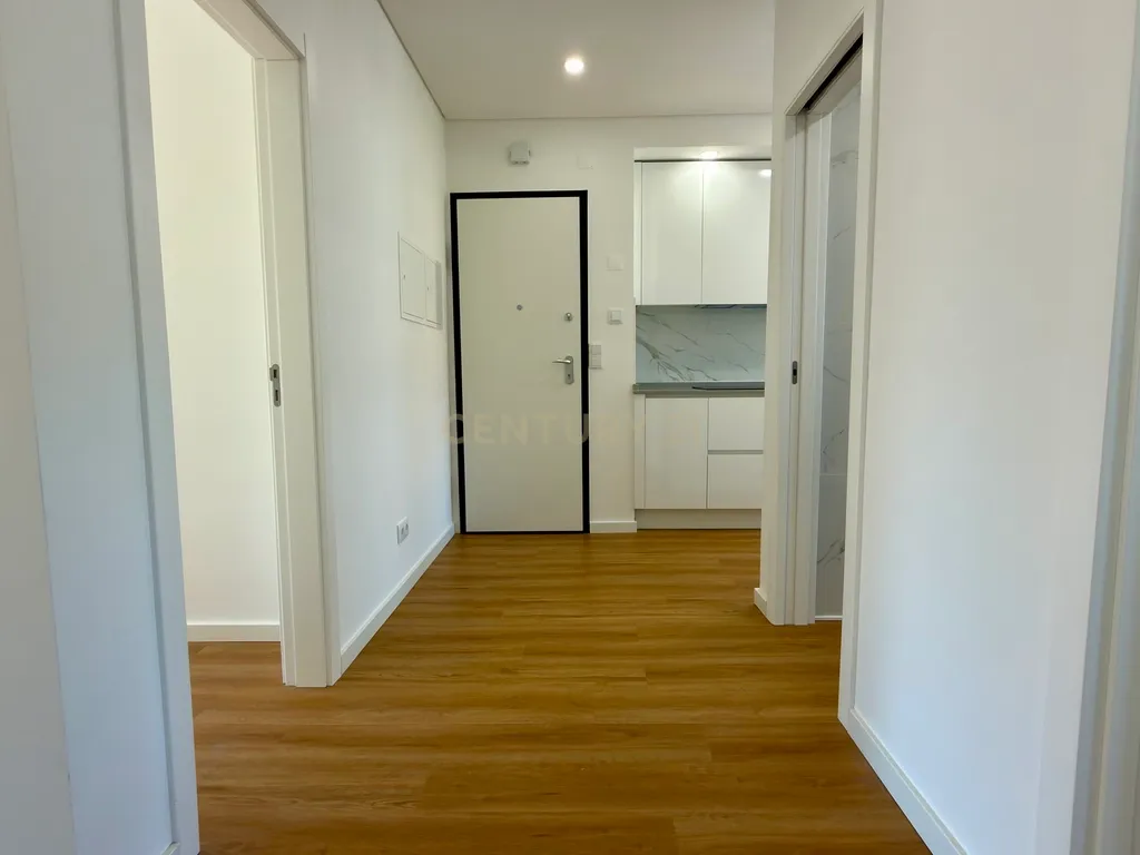 Apartamento T2+1 duplex remodelado na Cova da Piedade, Almada - imagem 23