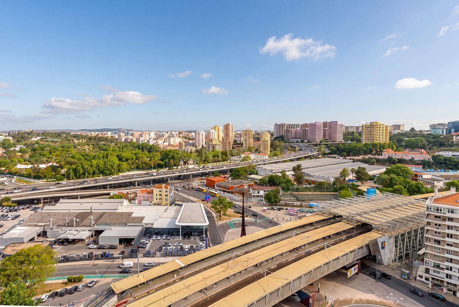 Apartamento T2 Twin Towers com Garagem - imagem 34