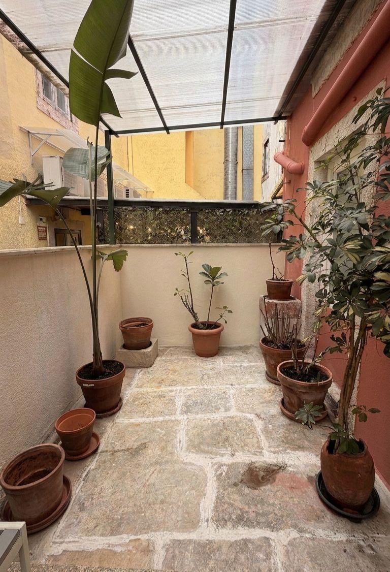 Apartamento T2 com Terraço – Misericordia Lisboa - imagem 10