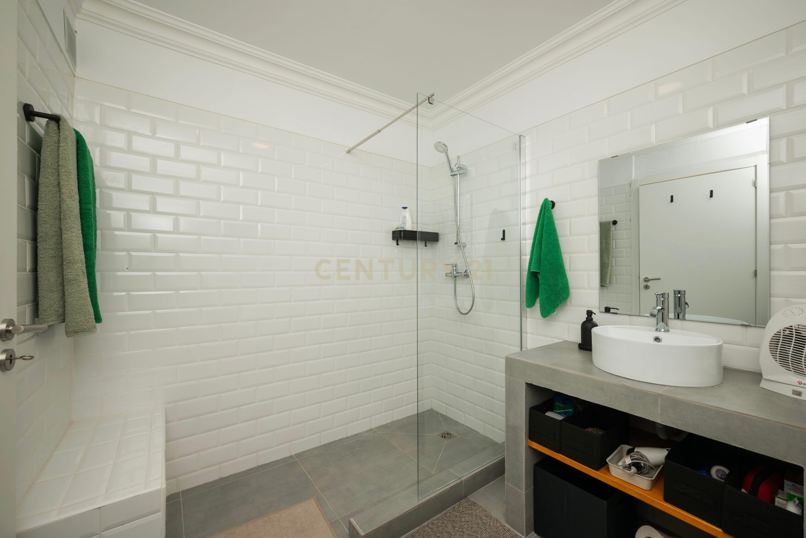 Apartamento T2 com Terraço – Misericordia Lisboa - imagem 18