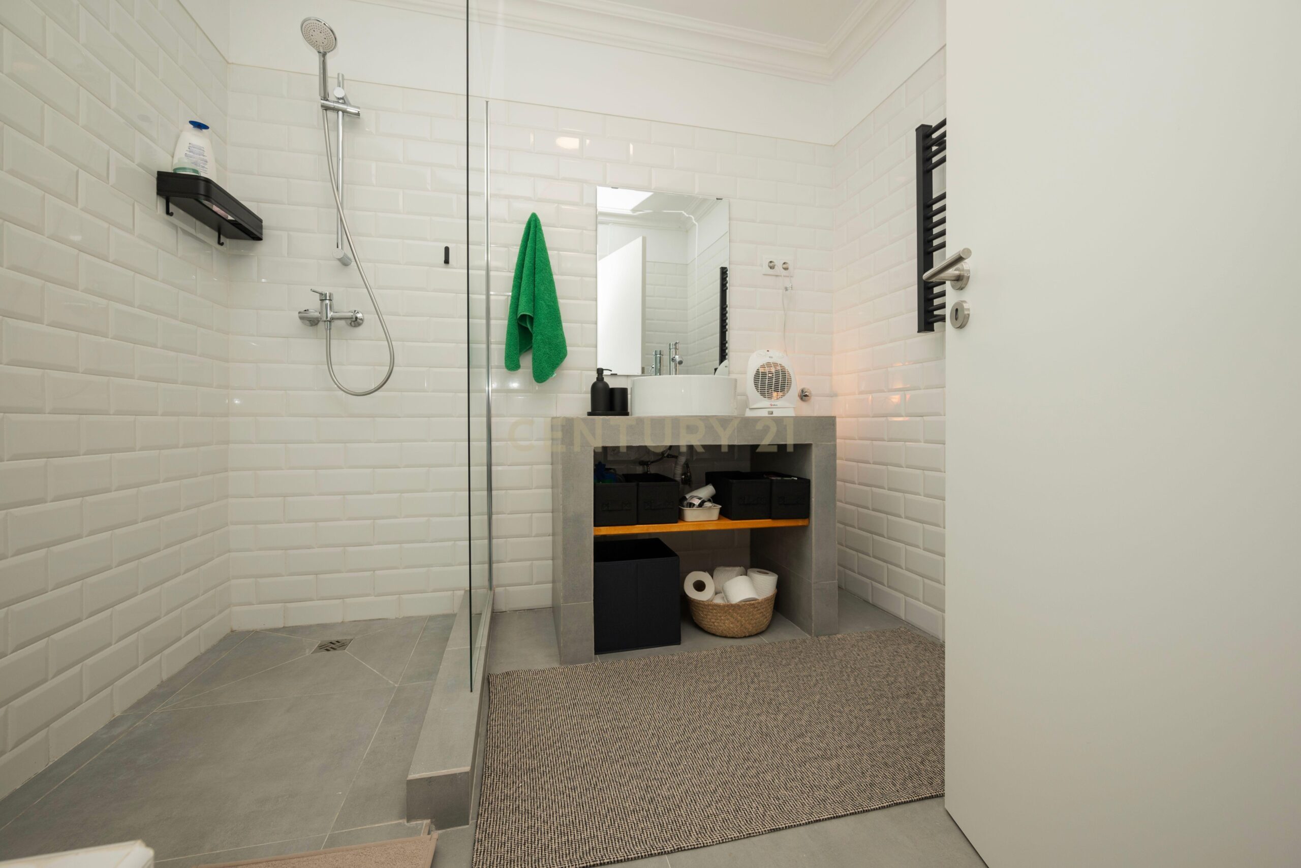 Apartamento T2 com Terraço – Misericordia Lisboa - imagem 19