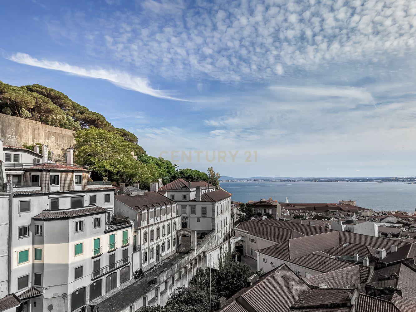 T2 na Costa do Castelo, Garagem e Elevador - imagem 20