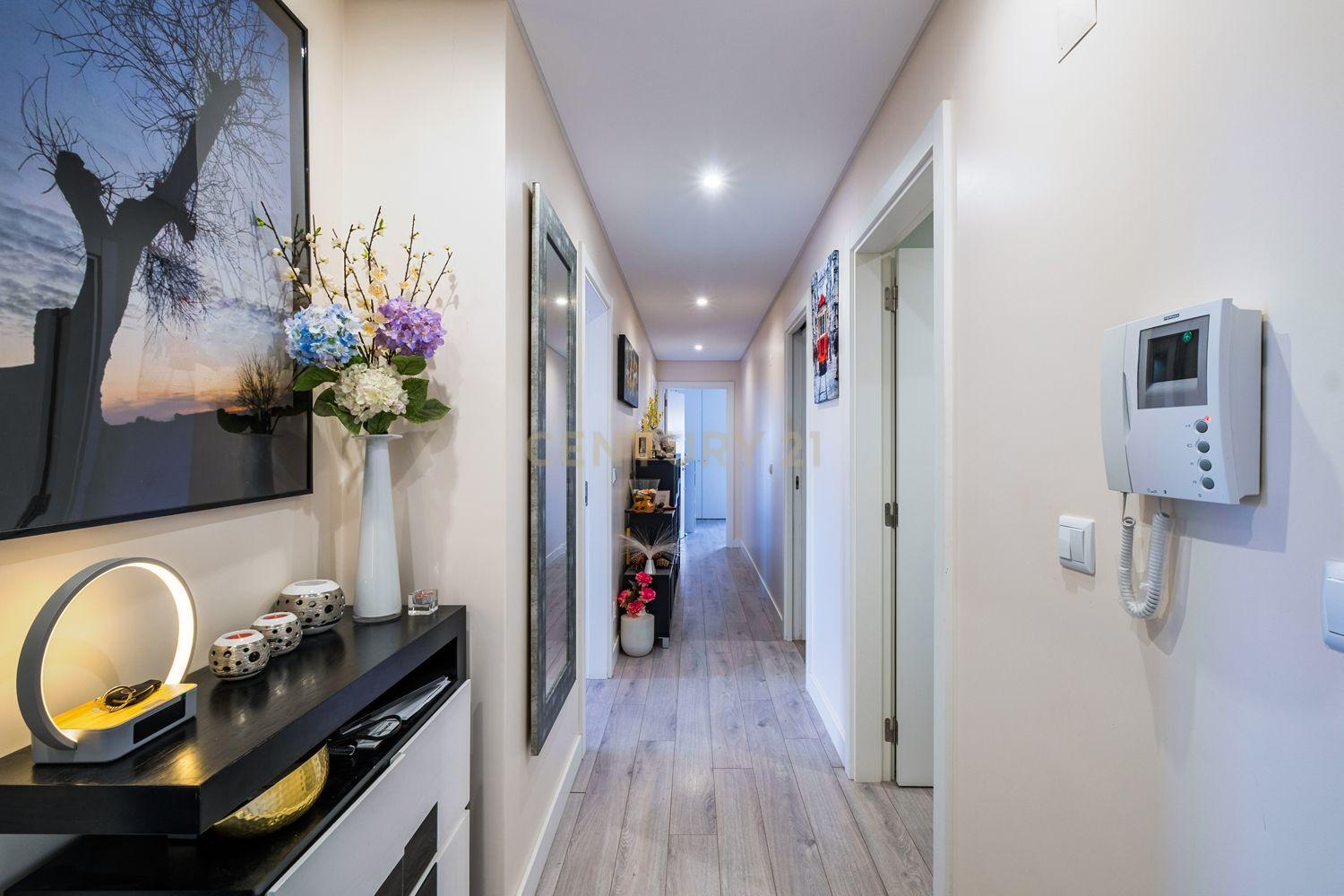 Apartamento T2 em São Domingos de Rana - Cascais - imagem 01