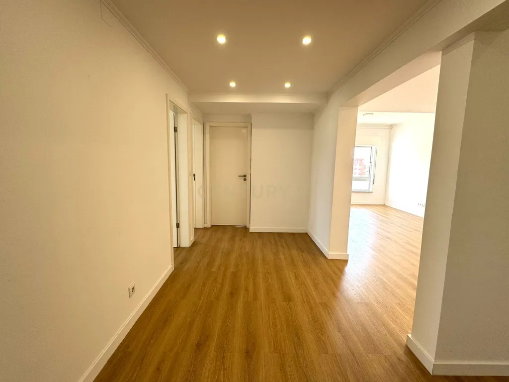 Apartamento T3 com vista rio na Póvoa de Santa Iria, Vila Franca de Xira - imagem 16