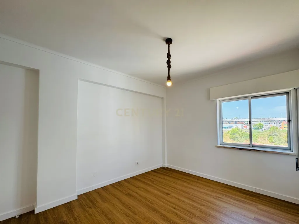 Apartamento T3 com vista rio na Póvoa de Santa Iria, Vila Franca de Xira - imagem 38