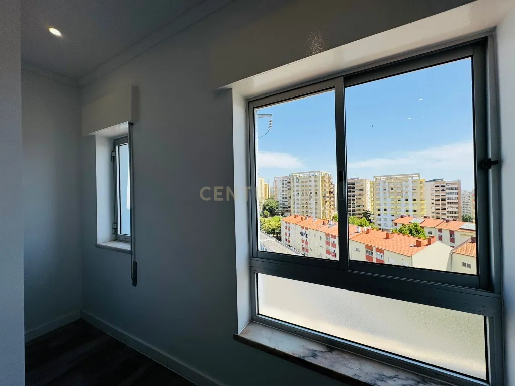 Apartamento T3 com vista rio na Póvoa de Santa Iria, Vila Franca de Xira - imagem 51
